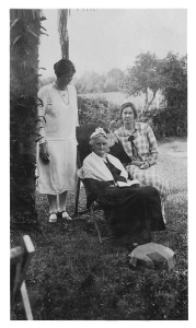 Mrs.Penelope McGaveston -1929 and Miss Anna McGaveston-Ngatimoti-